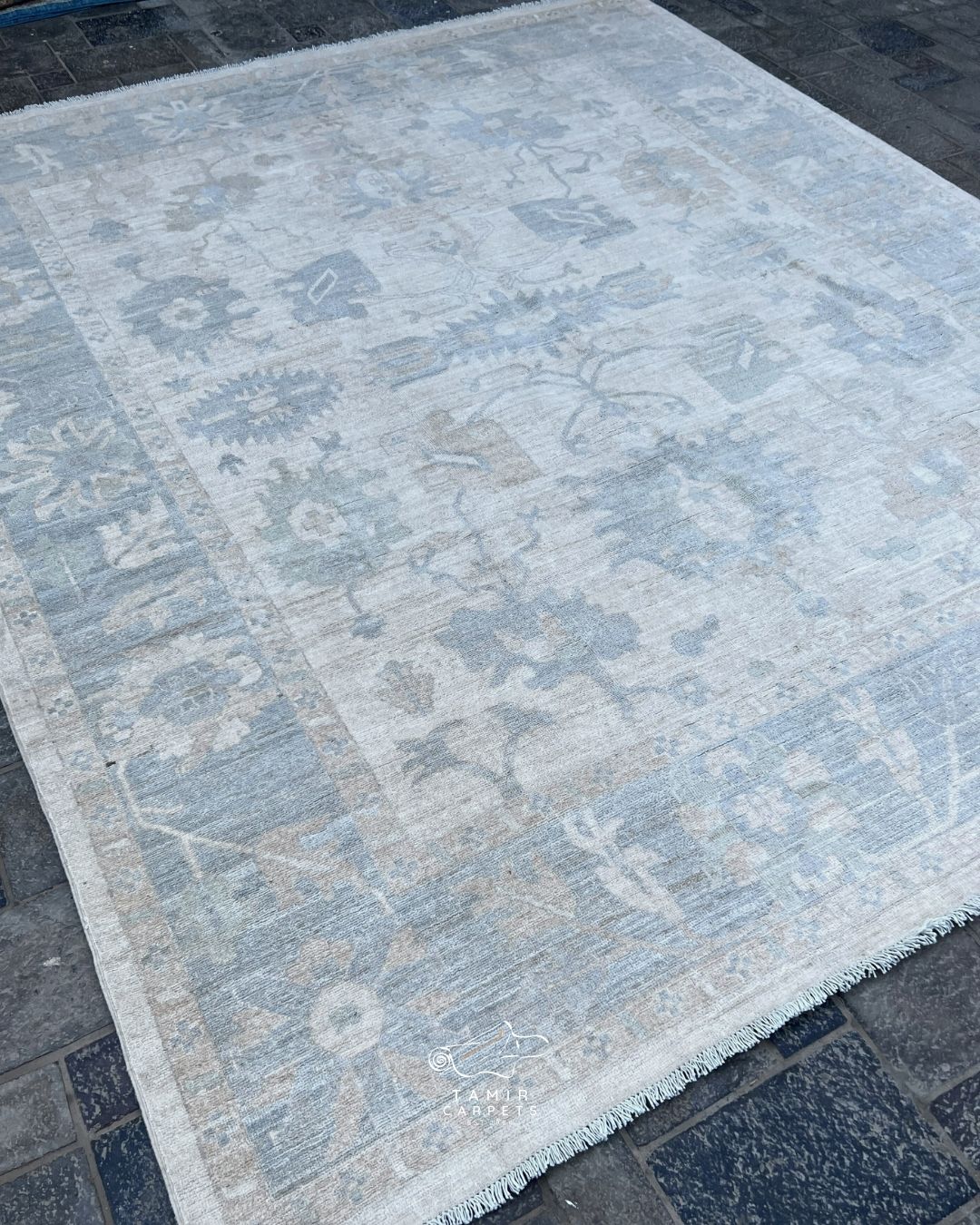 Oushak Rug - 8 x 10 ft