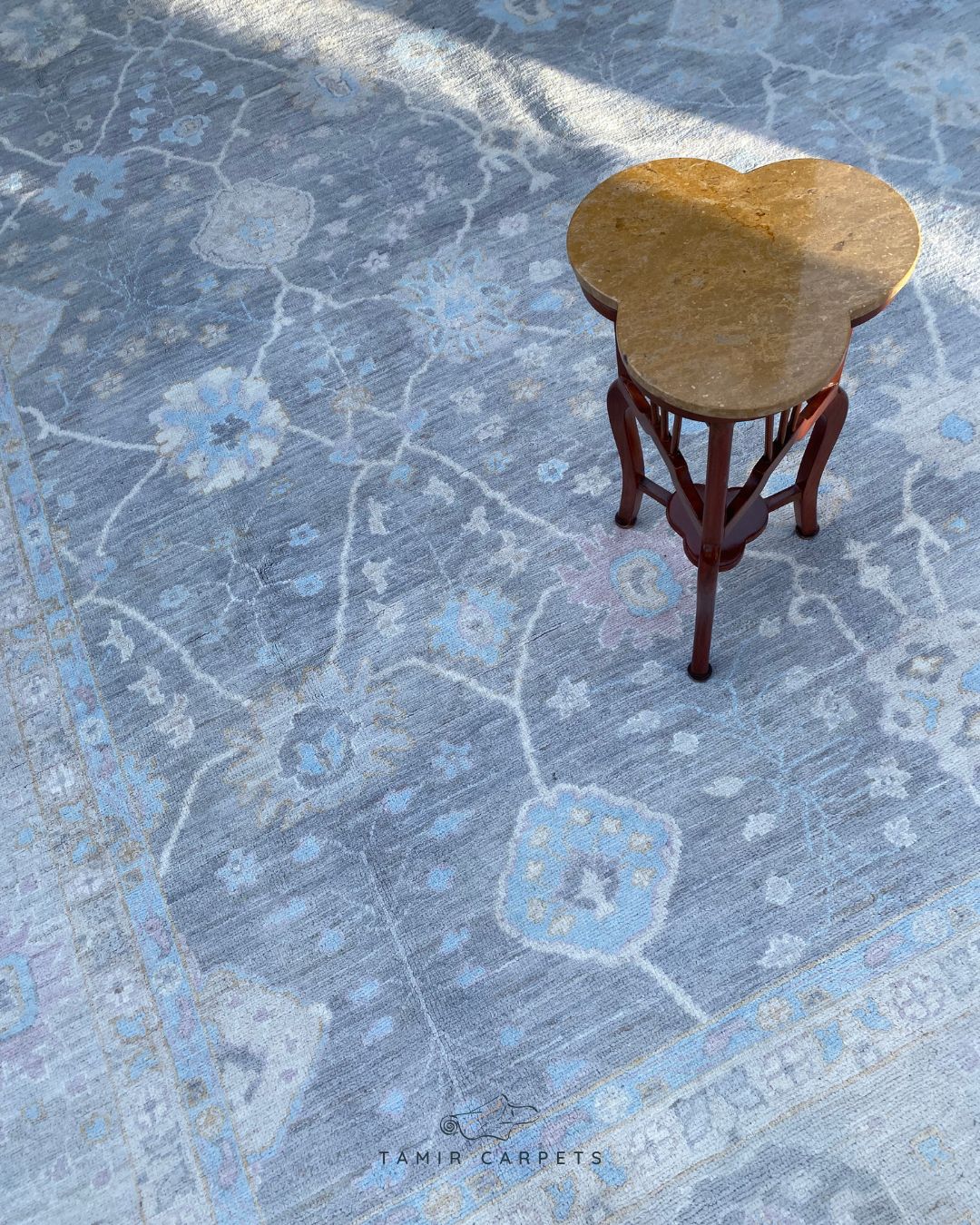 Oushak Rug - 9 x 12 ft