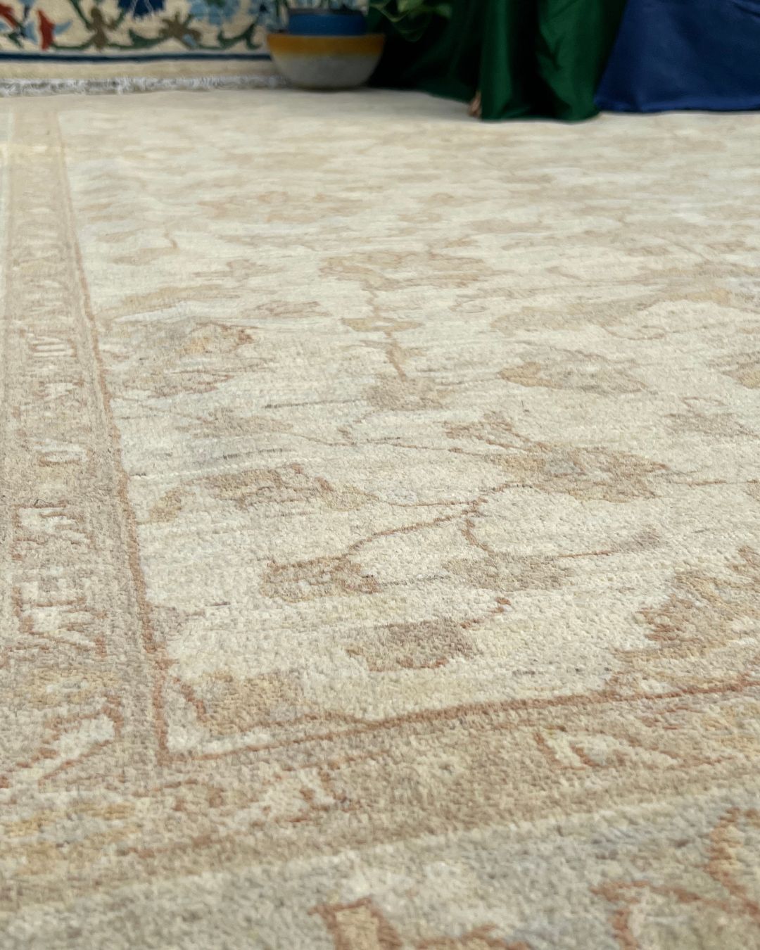 Chobi Rug - 5.5 x 8 ft