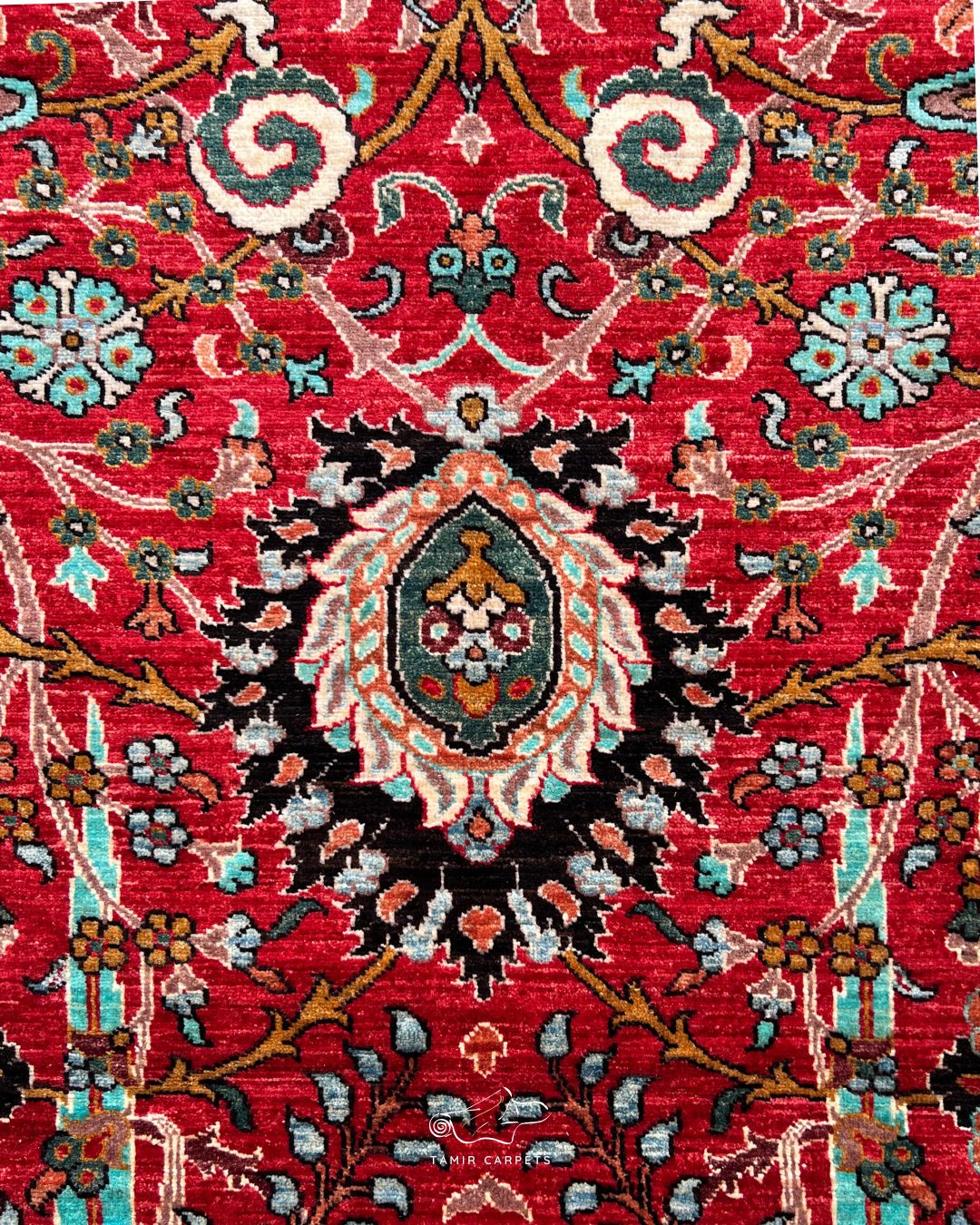 Sickle leaf Rug - 8 x 10 ft