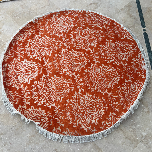 Wool and Silk/Round rug 5 x 5