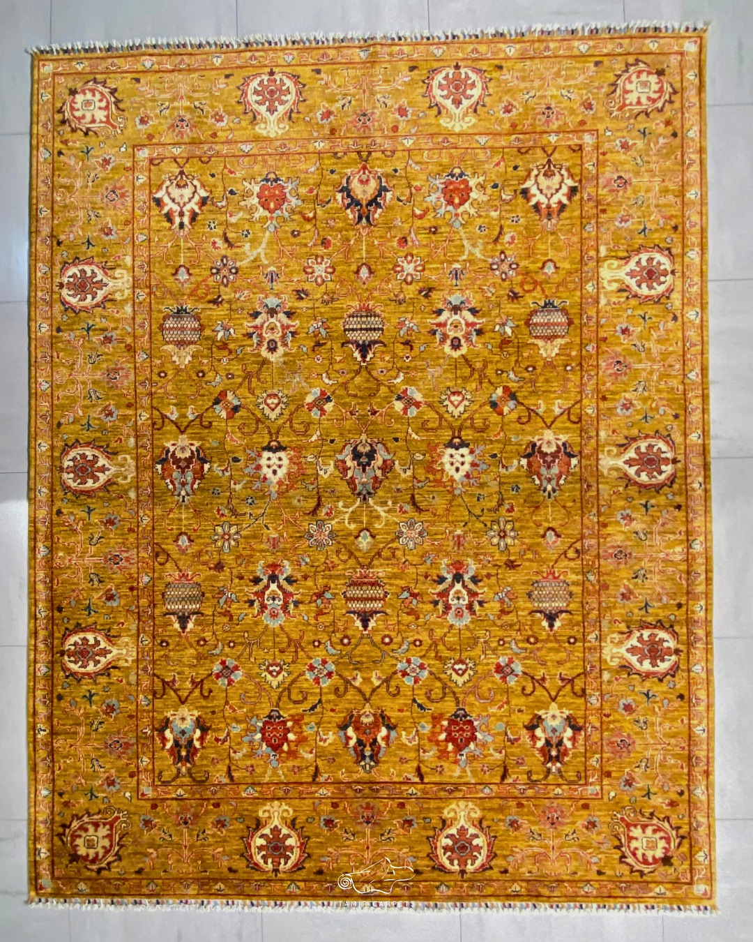 Sultani - 7 x 10 ft