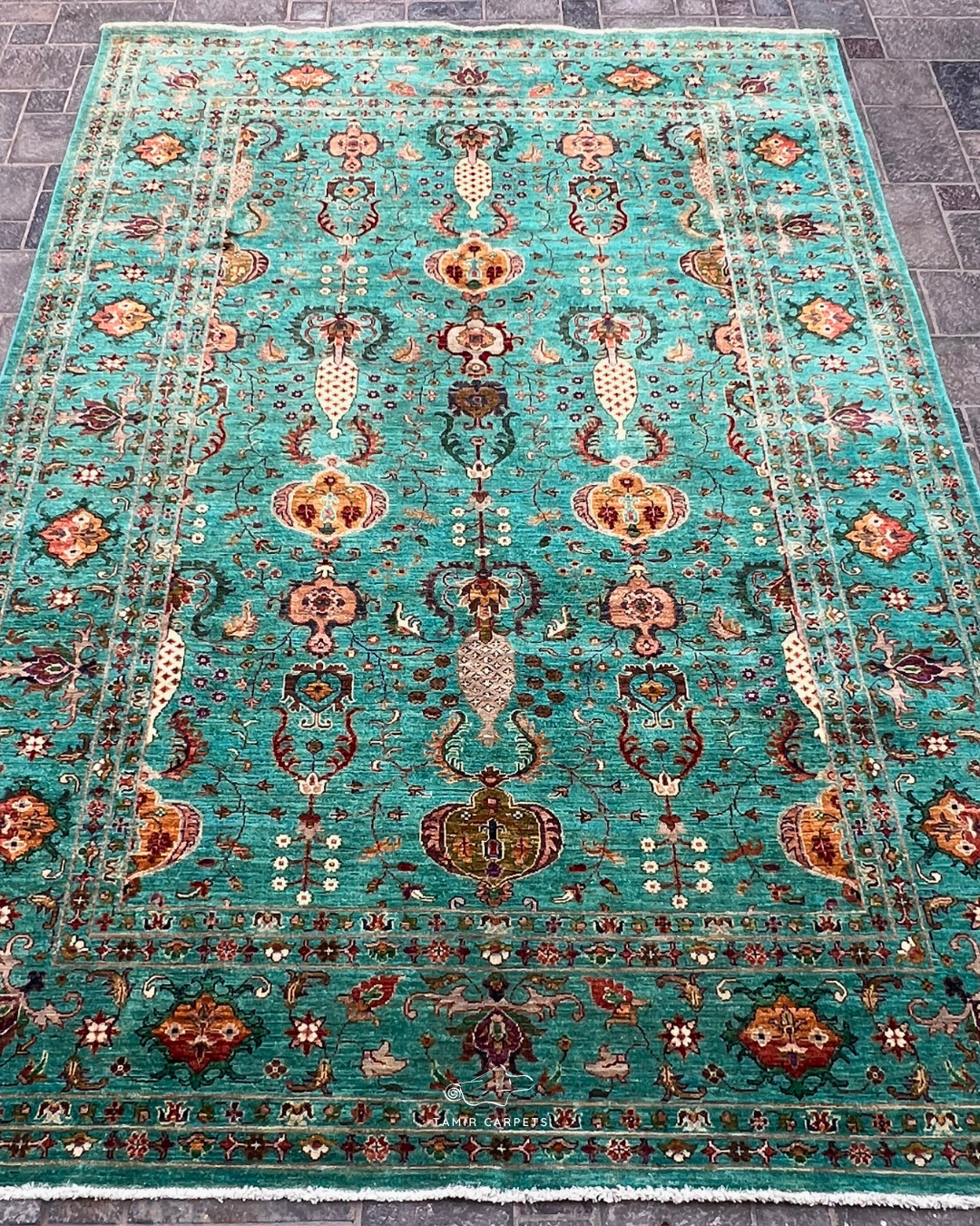 Sultani - 7 x 10 ft