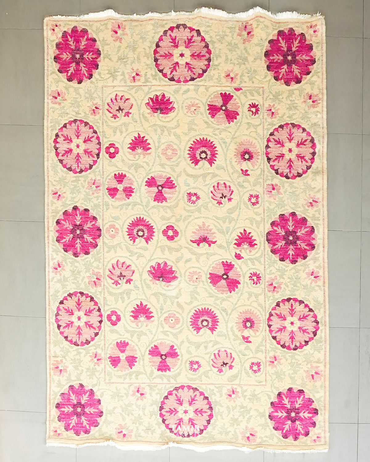 Suzzani 6x9ft