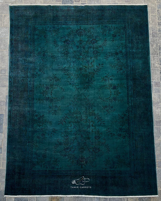 Overdyed - 8 x 10 ft