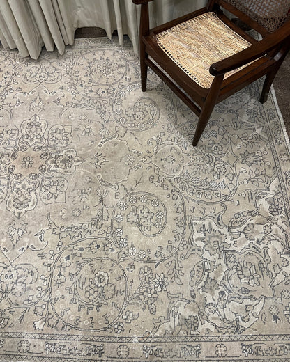 Persian Vintage - 6.5 x 9.5 ft