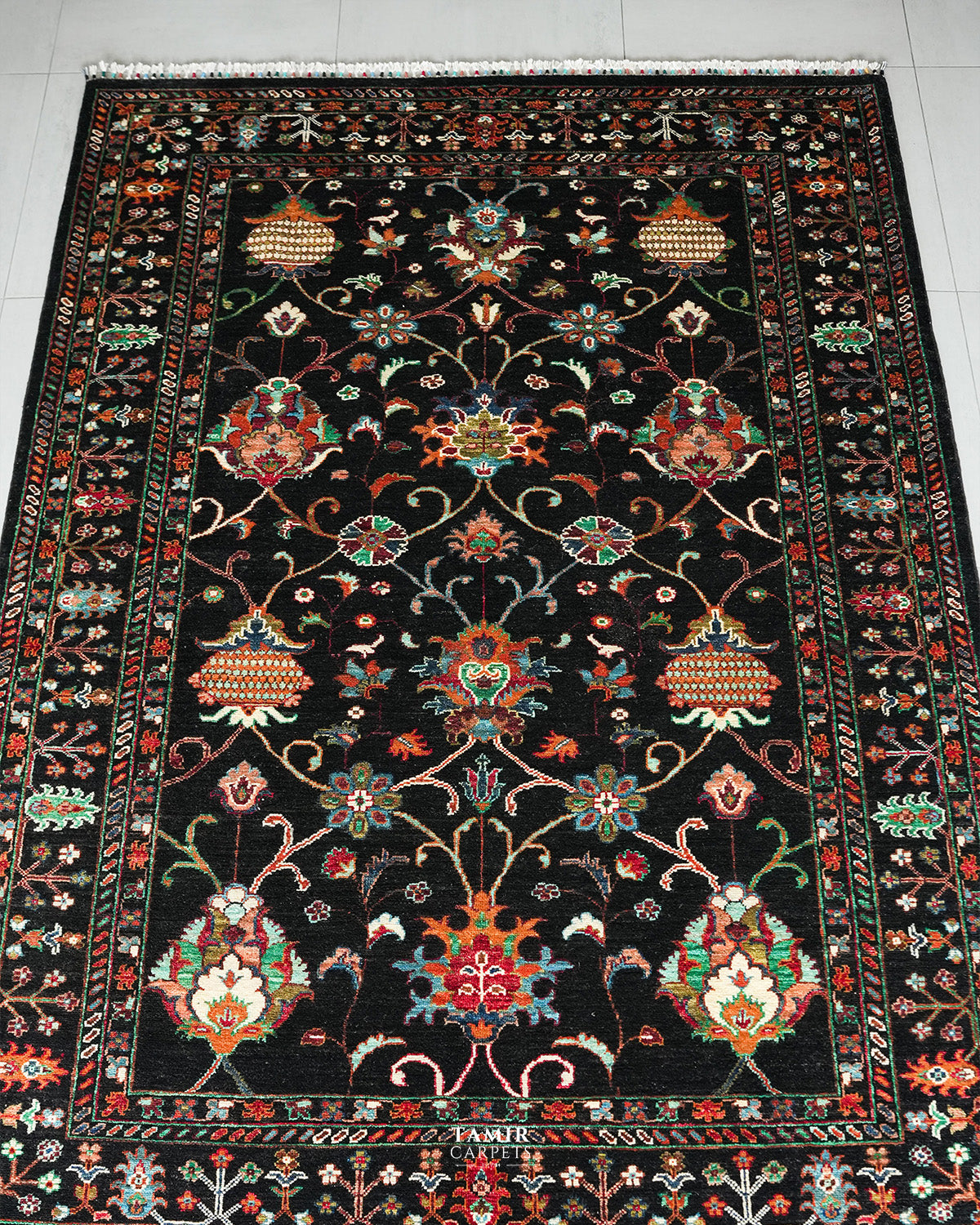 Sultani 5.5x8ft