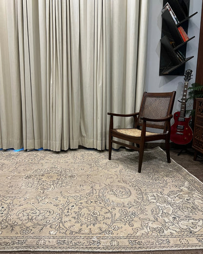 Persian Vintage - 6.5 x 9.5 ft