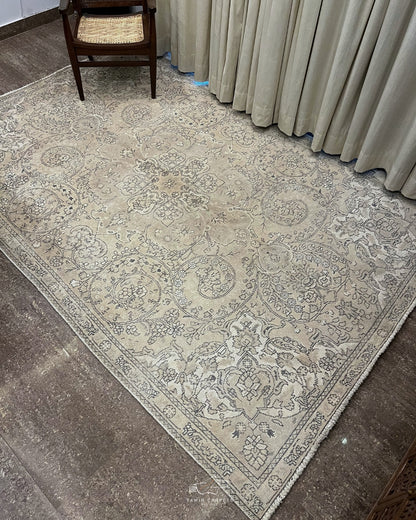 Persian Vintage - 6.5 x 9.5 ft