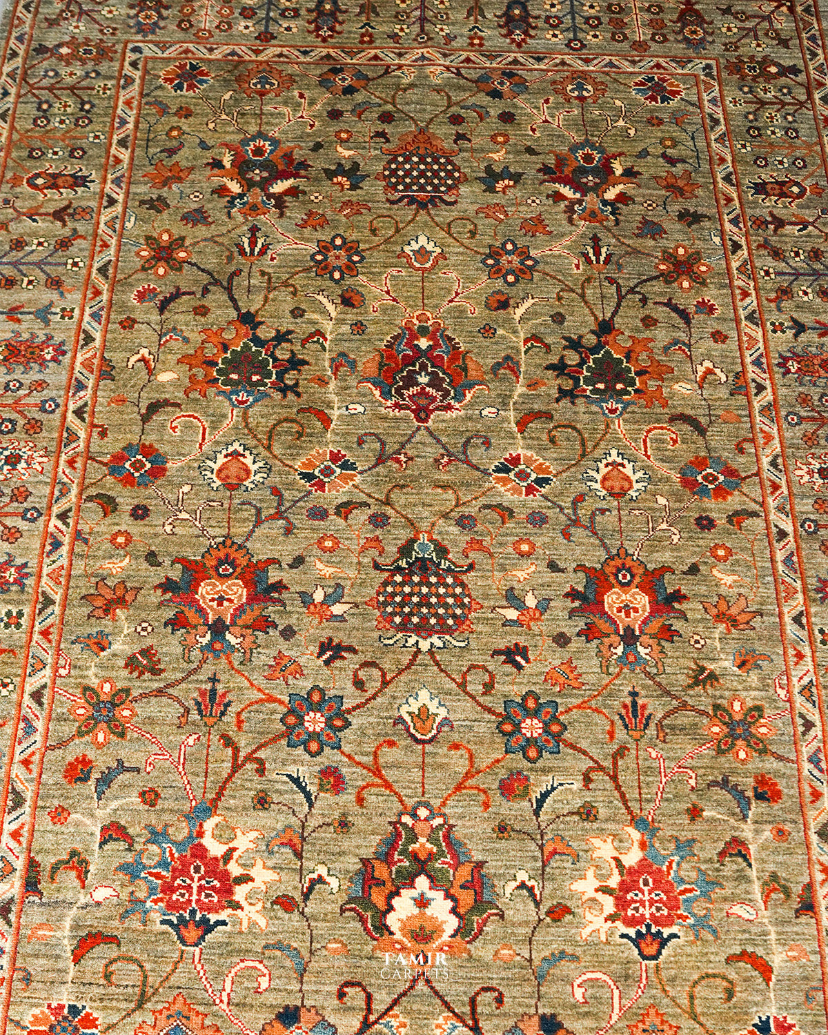 Sultani 5.5x8ft