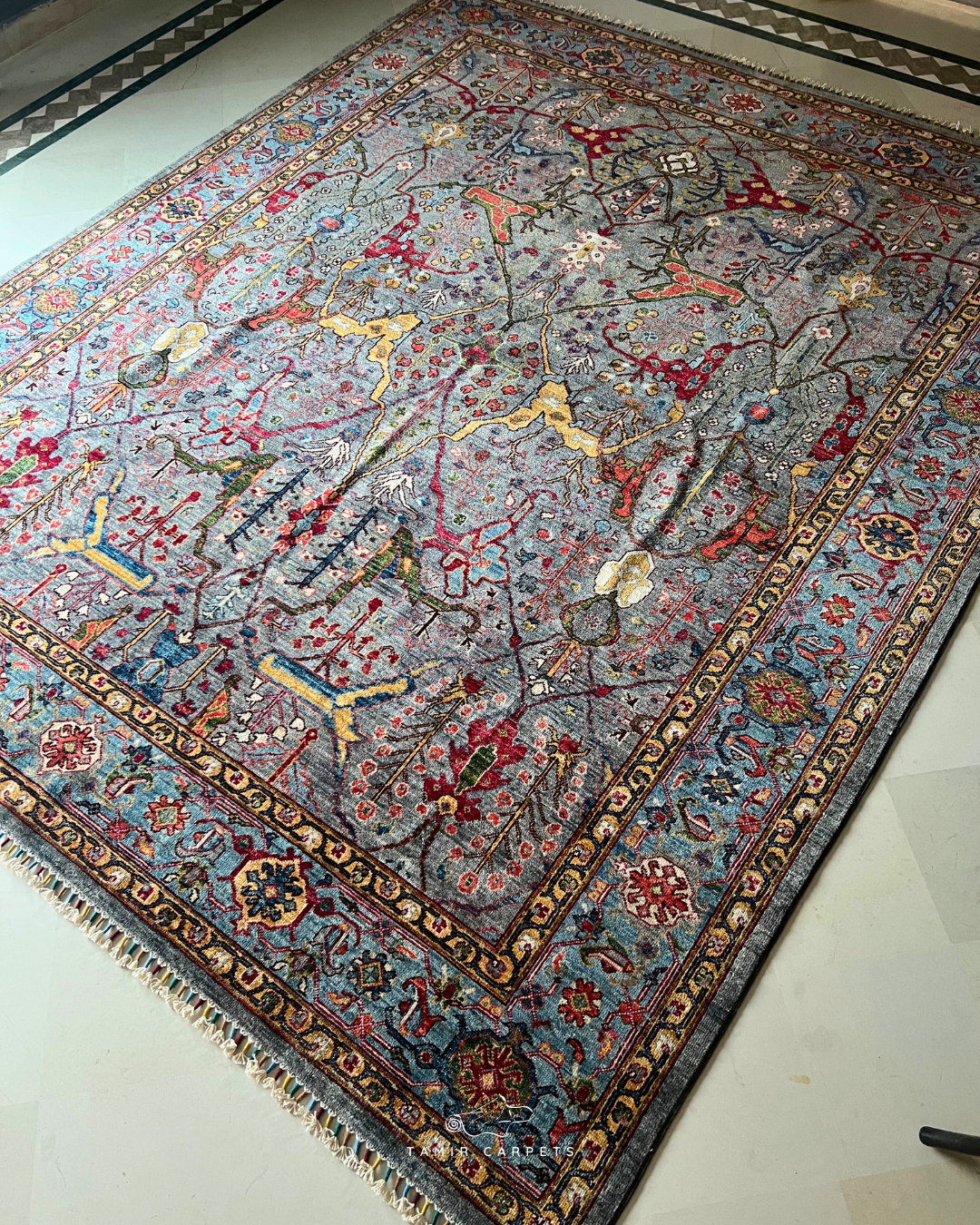 Bijaar - 8 x 10 ft