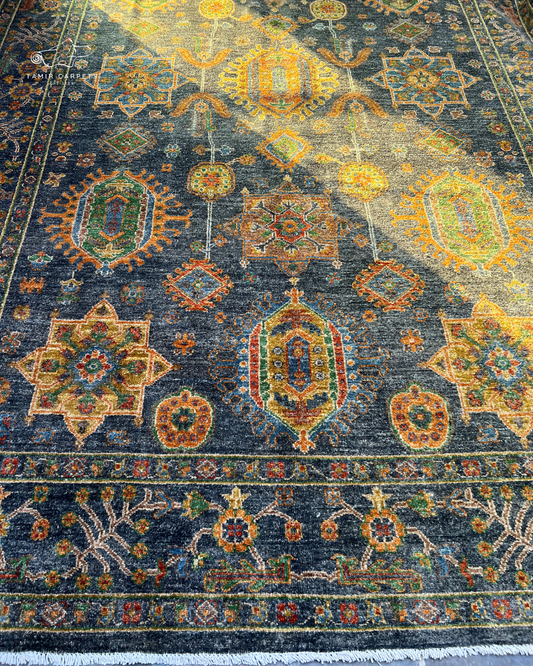 Khurjeen - 7 x 10 ft