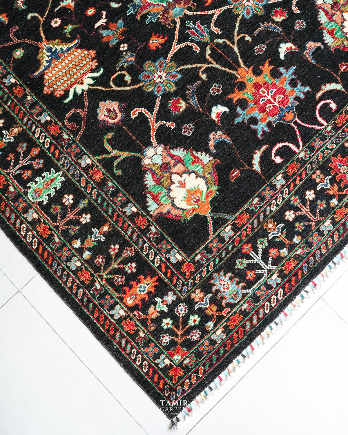 Sultani 5.5x8ft